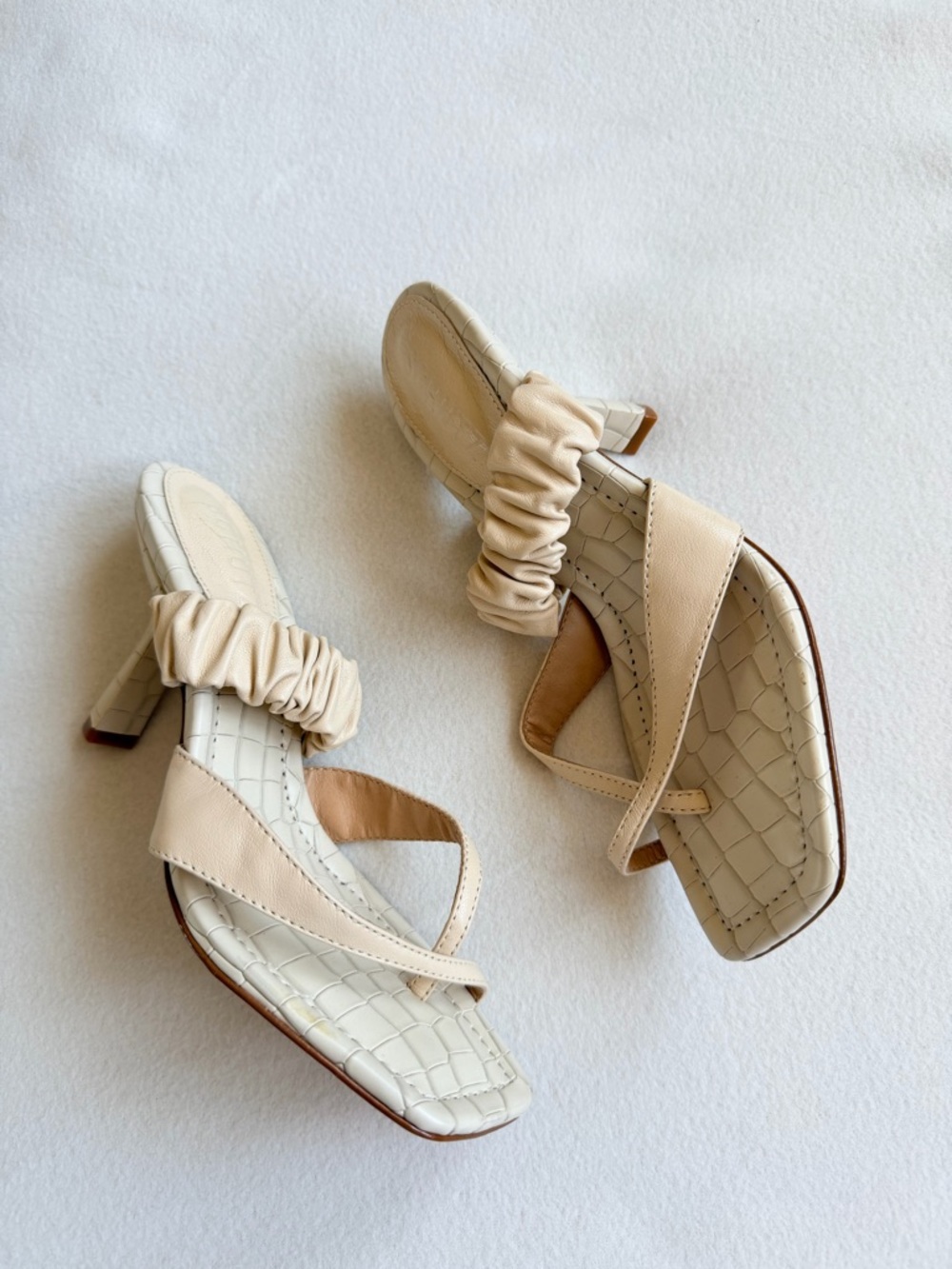 New Schutz Danielly Sandals